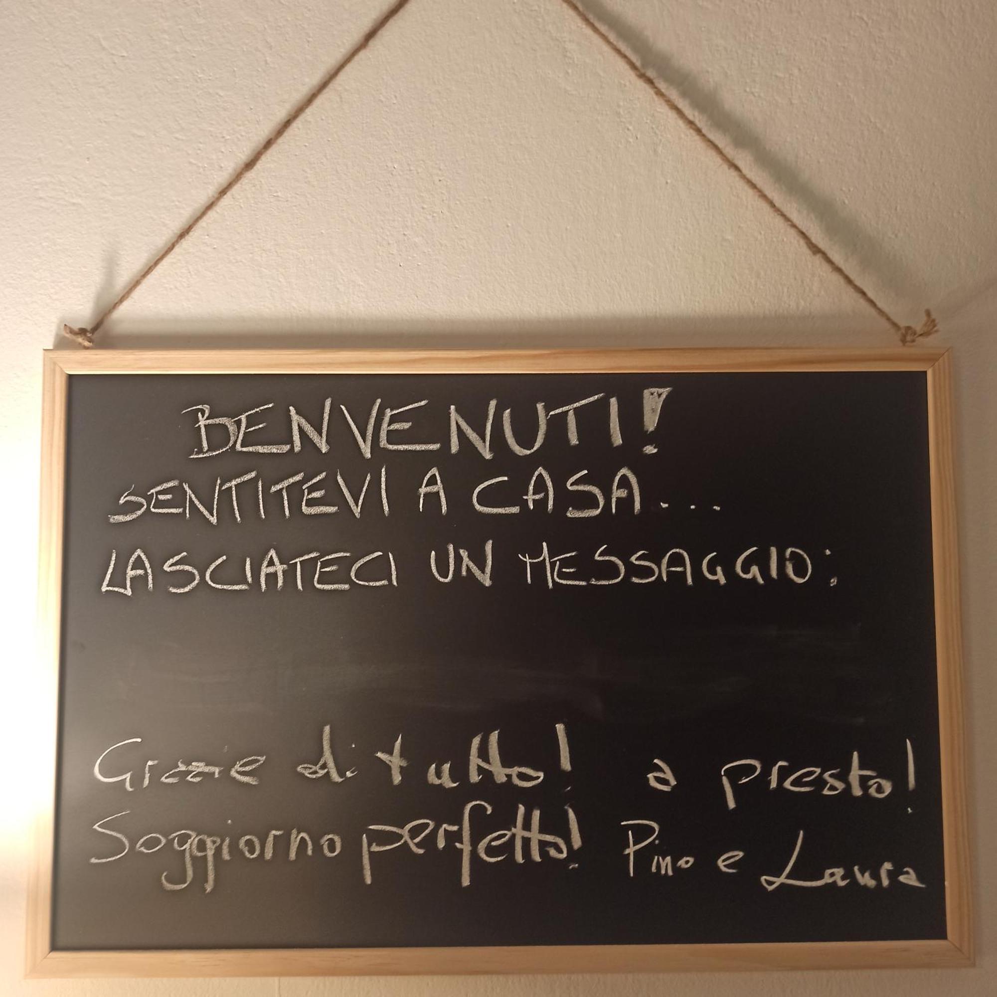 Florence Castle Apartment 2 Bedrooms, 2 Bathrooms Exteriör bild